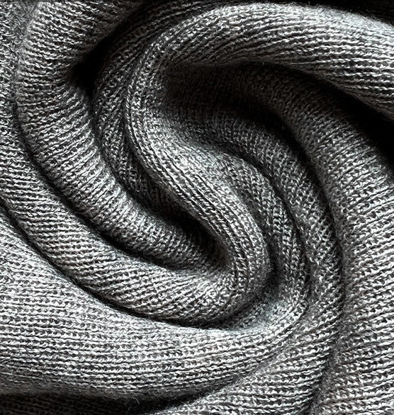 Minimal U-Neck Knit T-Shirt — BL1001