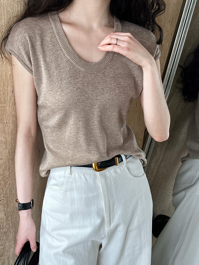 Minimal U-Neck Knit T-Shirt — BL1001