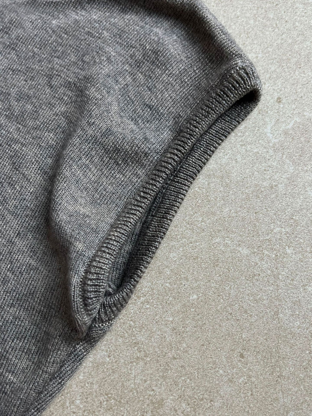 Minimal U-Neck Knit T-Shirt — BL1001