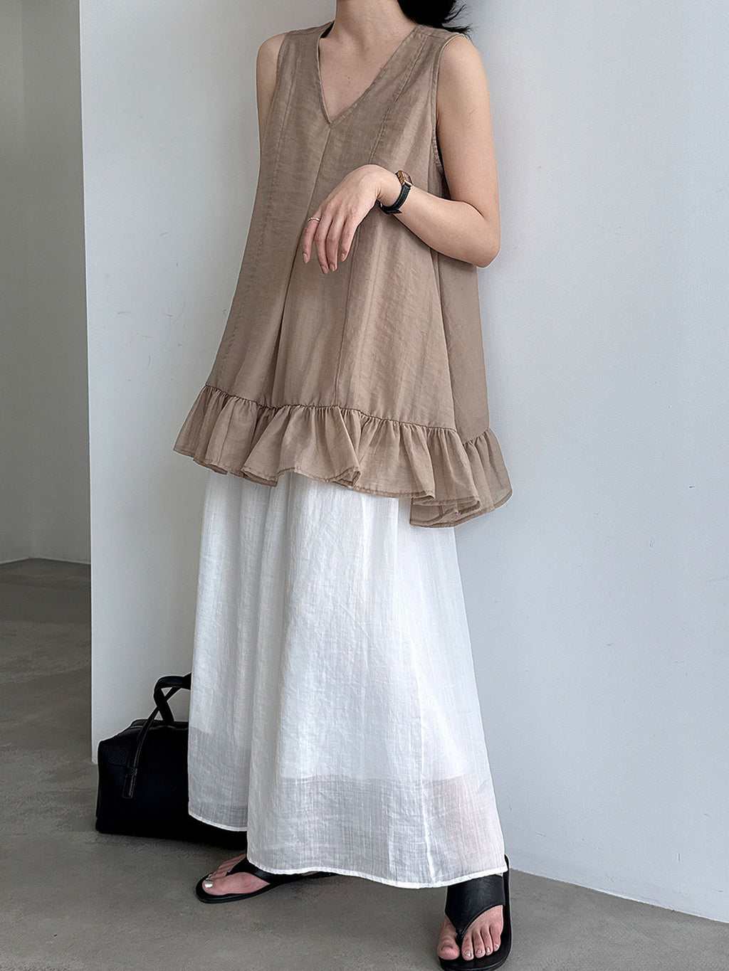 V-Neck Flare Tiered Vest — BL1006