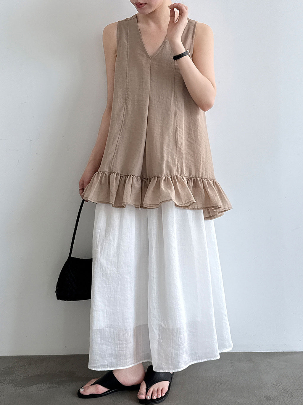 V-Neck Flare Tiered Vest — BL1006