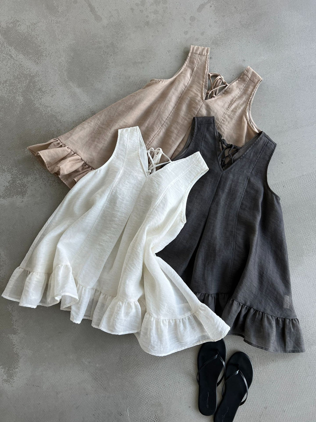 V-Neck Flare Tiered Vest — BL1006