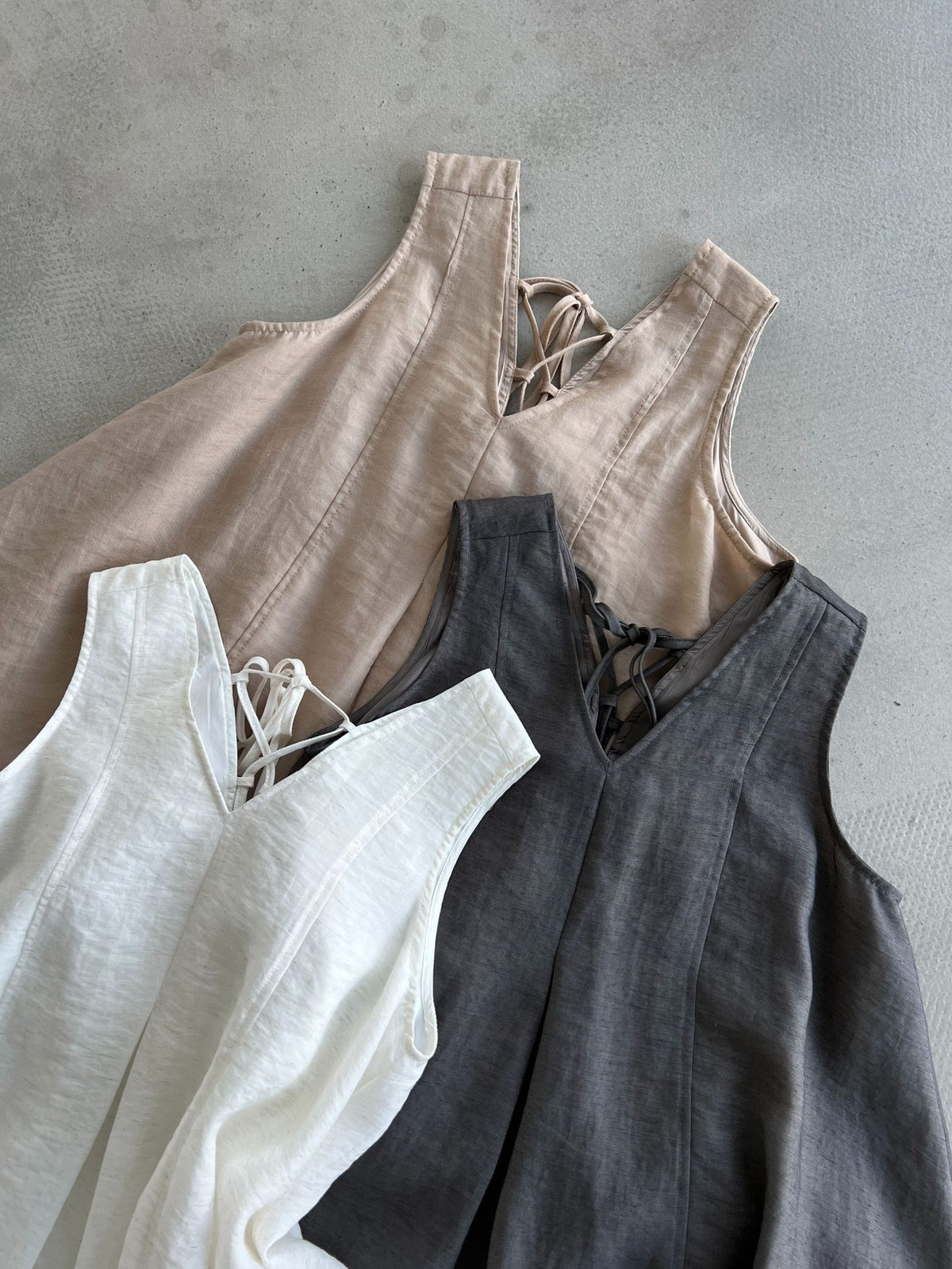 V-Neck Flare Tiered Vest — BL1006
