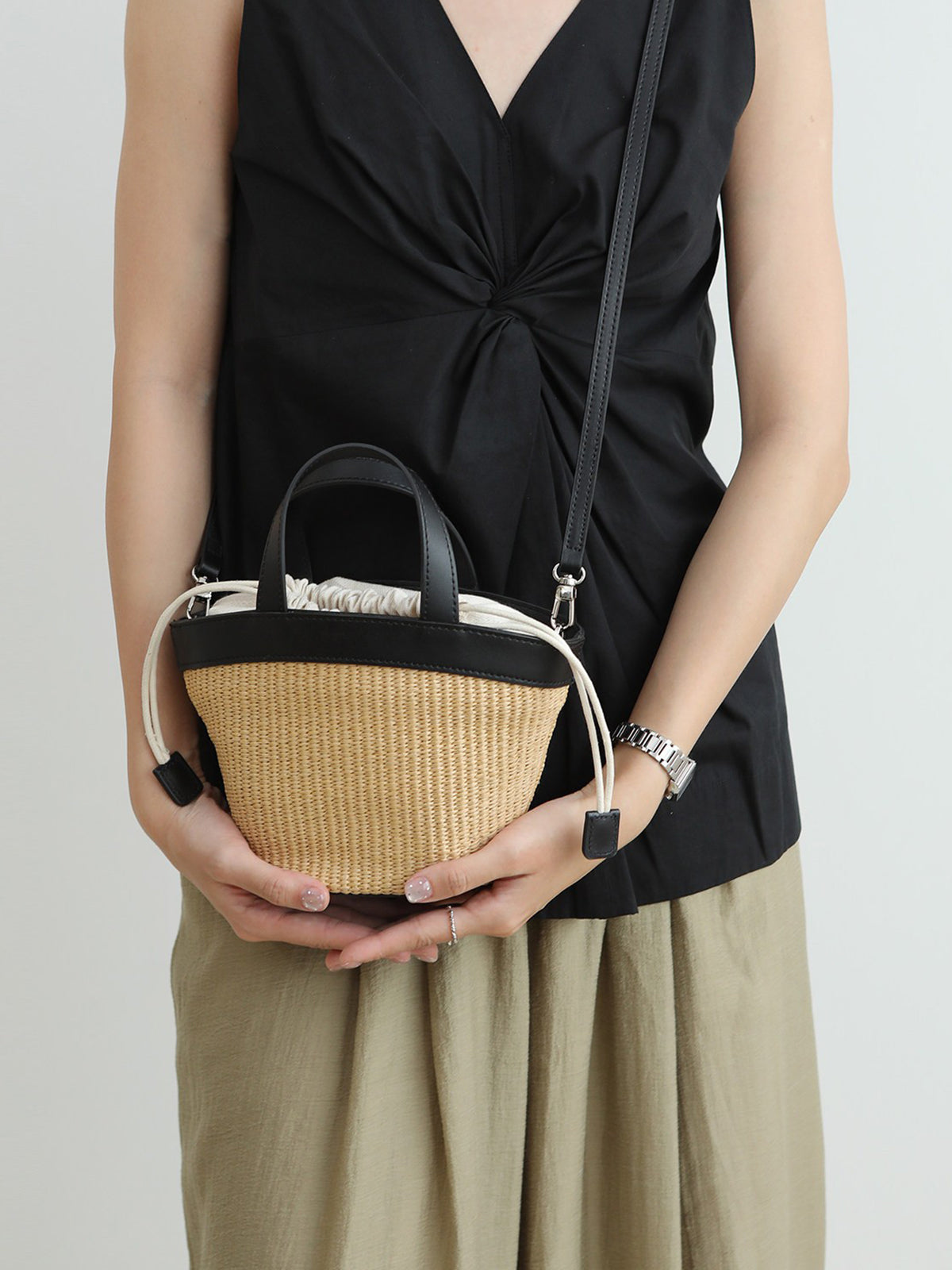 Bicolor Mini Basket Bag — BL1007