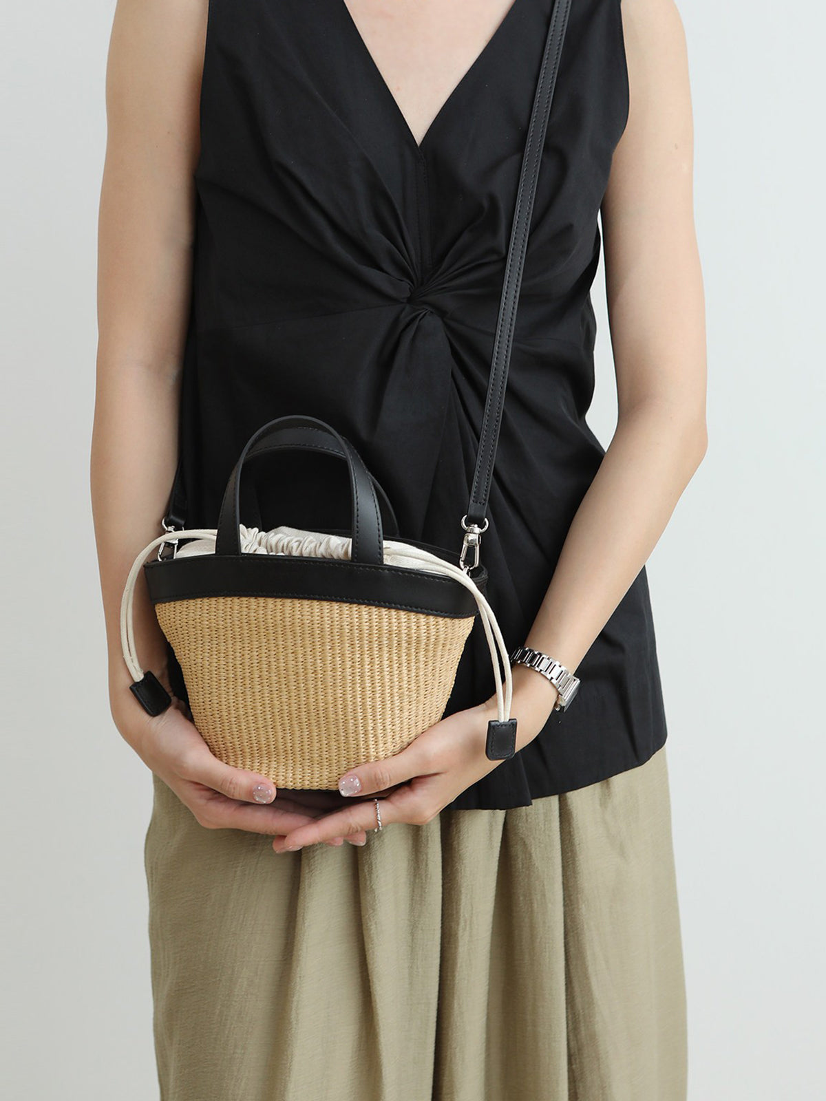 Bicolor Mini Basket Bag — BL1007