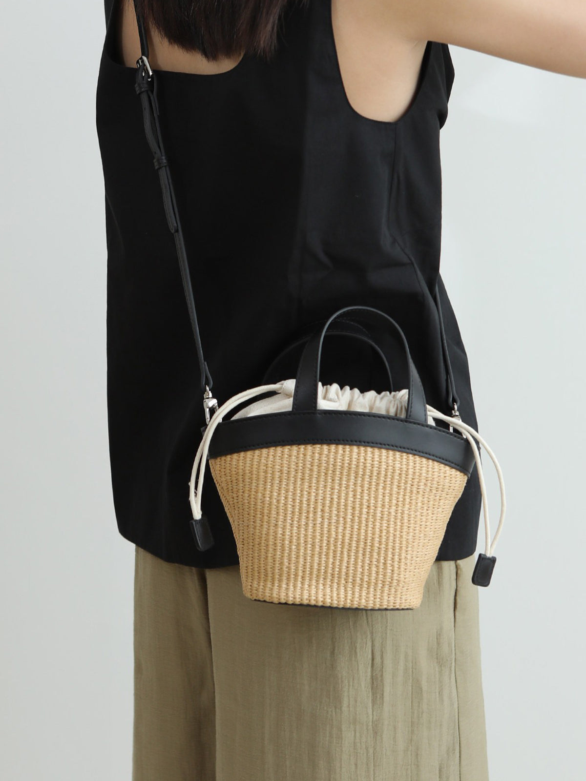 Bicolor Mini Basket Bag — BL1007