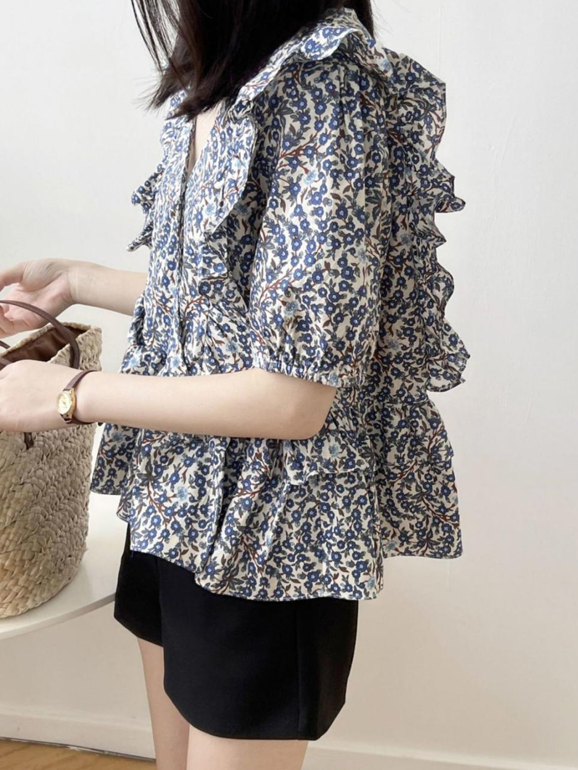 V-Neck Frill Peplum Floral Blouse — BL1013