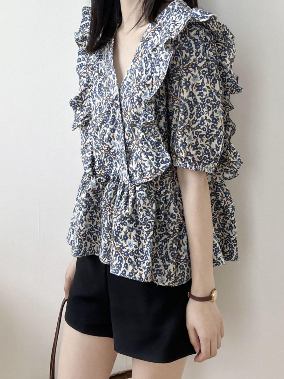 V-Neck Frill Peplum Floral Blouse — BL1013