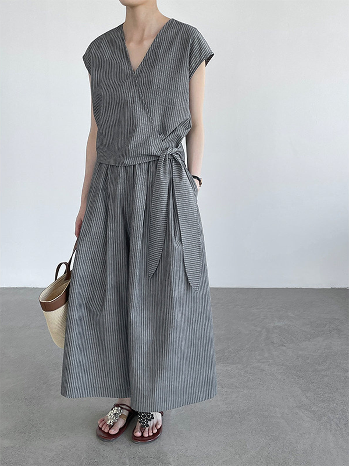 Stripe Cache-Coeur Linen Setup — BL1015