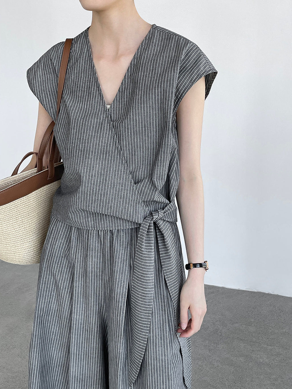 Stripe Cache-Coeur Linen Setup — BL1015