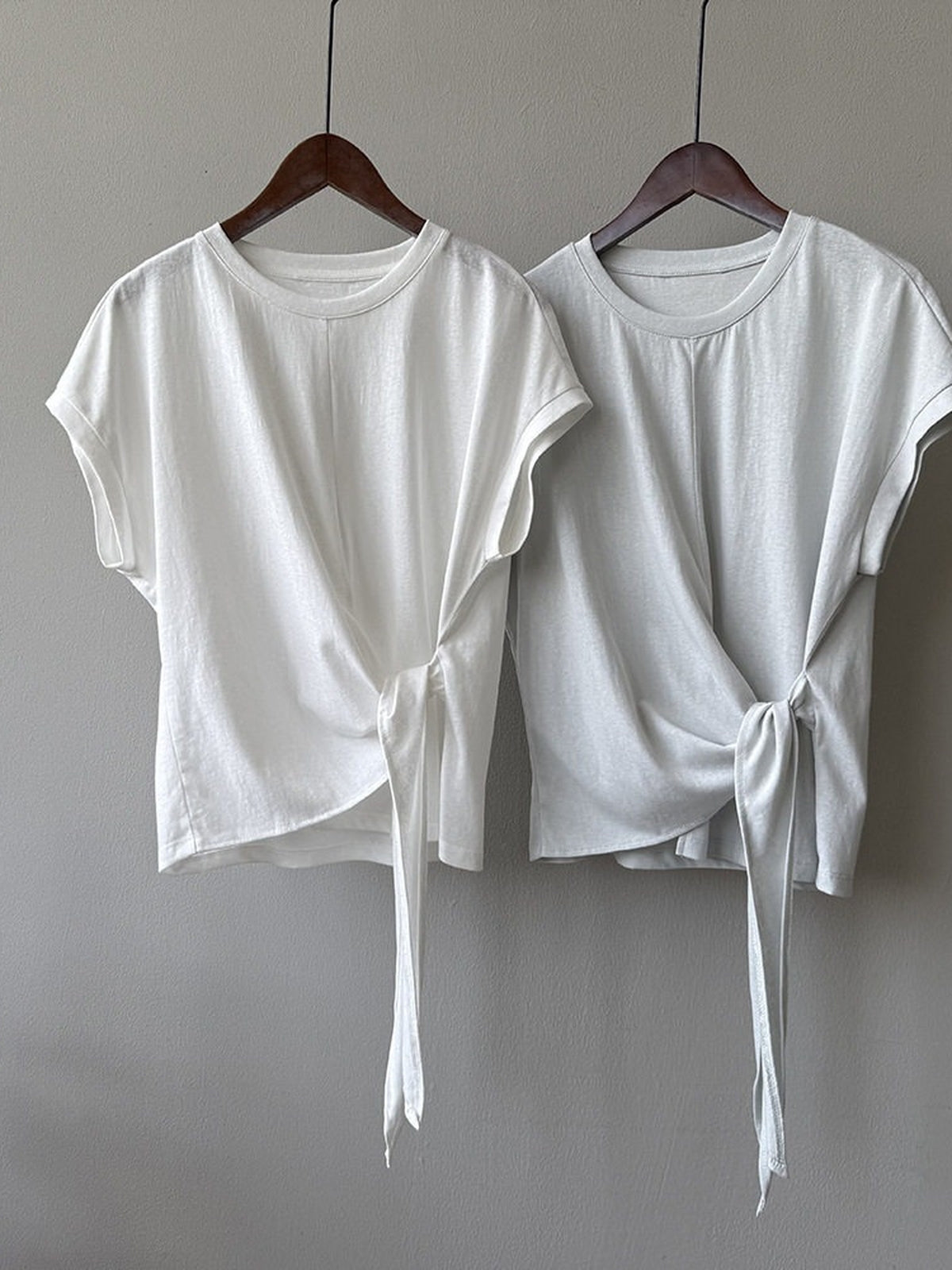 Twist Front Side Ribbon Tee — BL1017