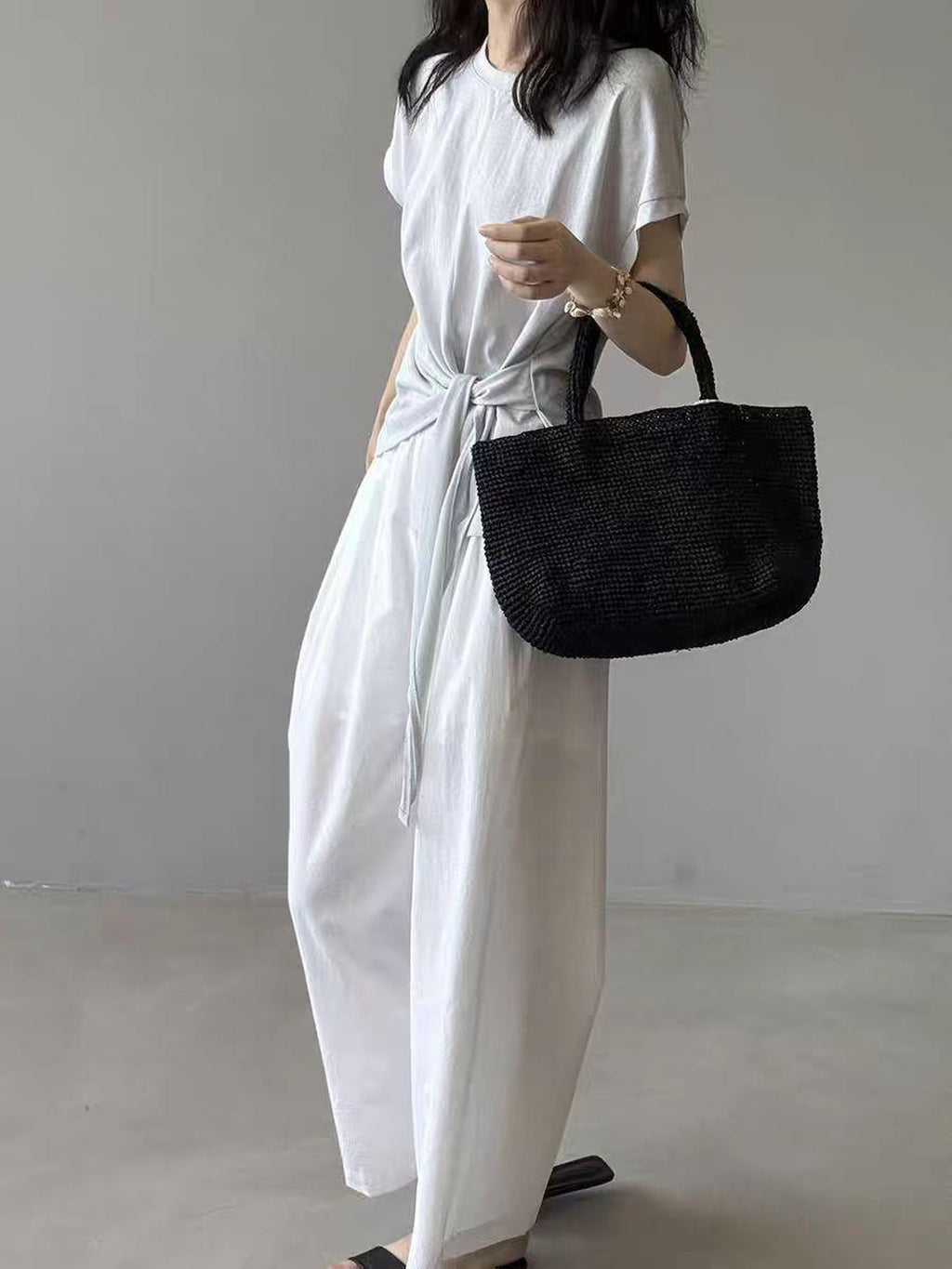 Twist Front Side Ribbon Tee — BL1017