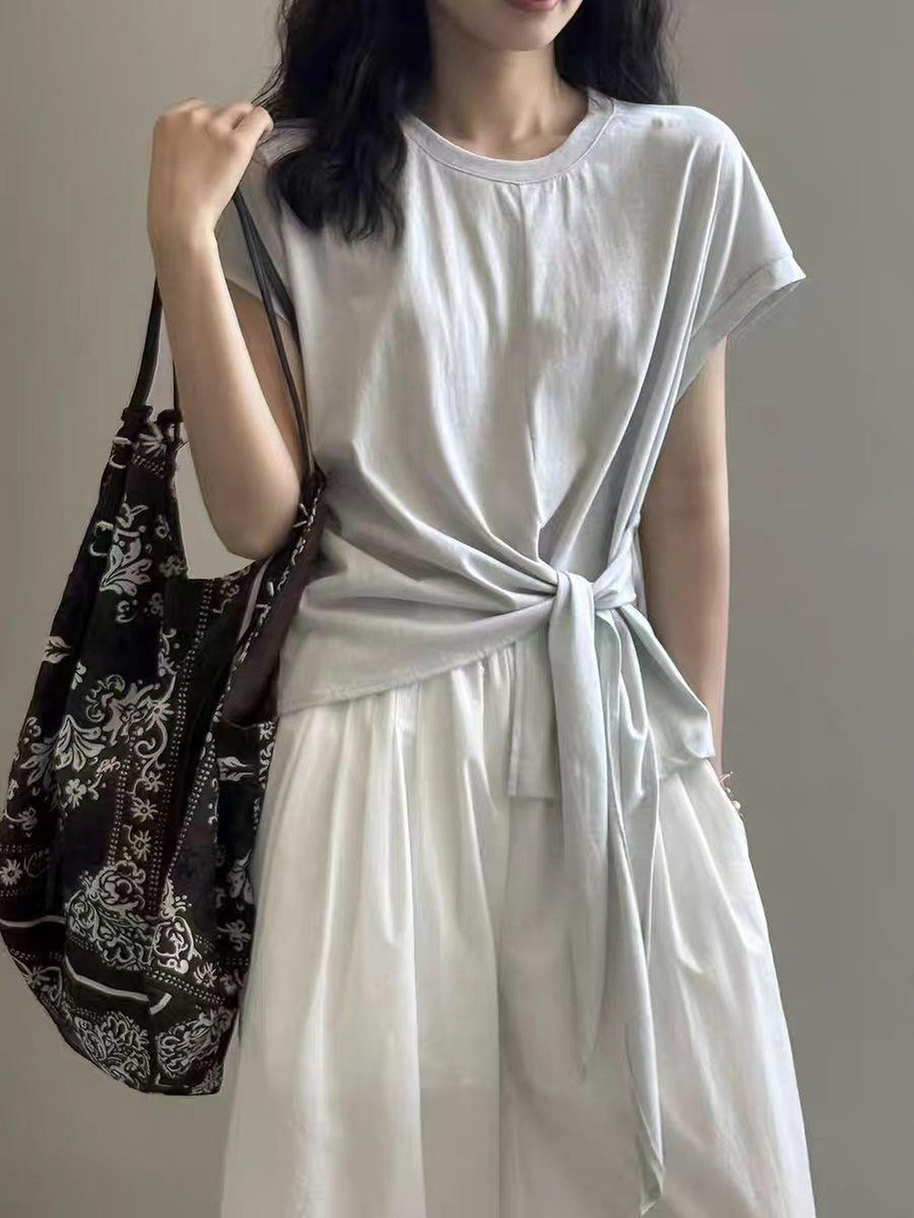 Twist Front Side Ribbon Tee — BL1017