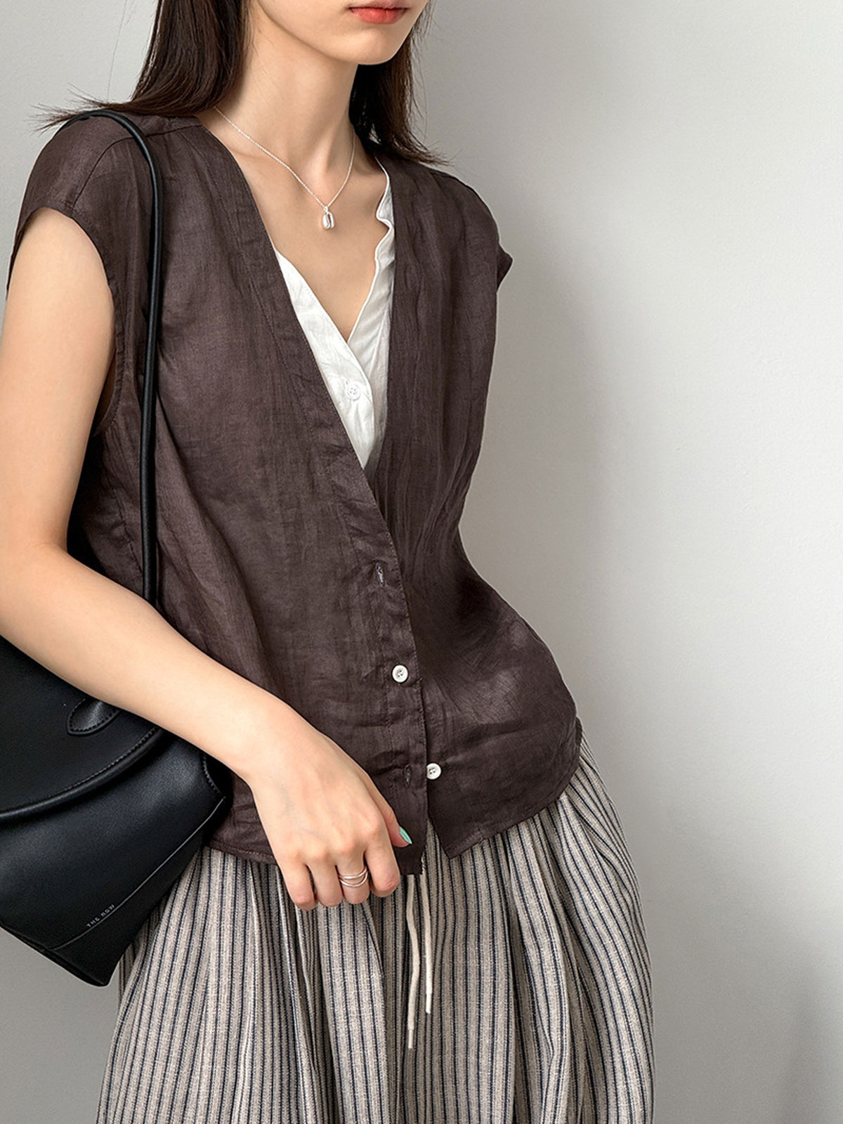 Pure Ramie V-Neck Layered Vest — BL1023