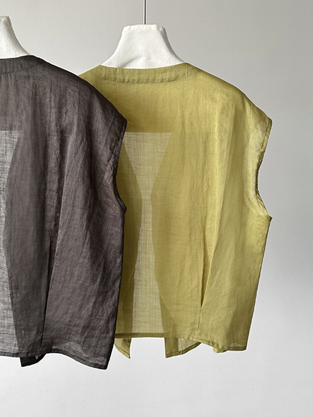 Pure Ramie V-Neck Layered Vest — BL1023