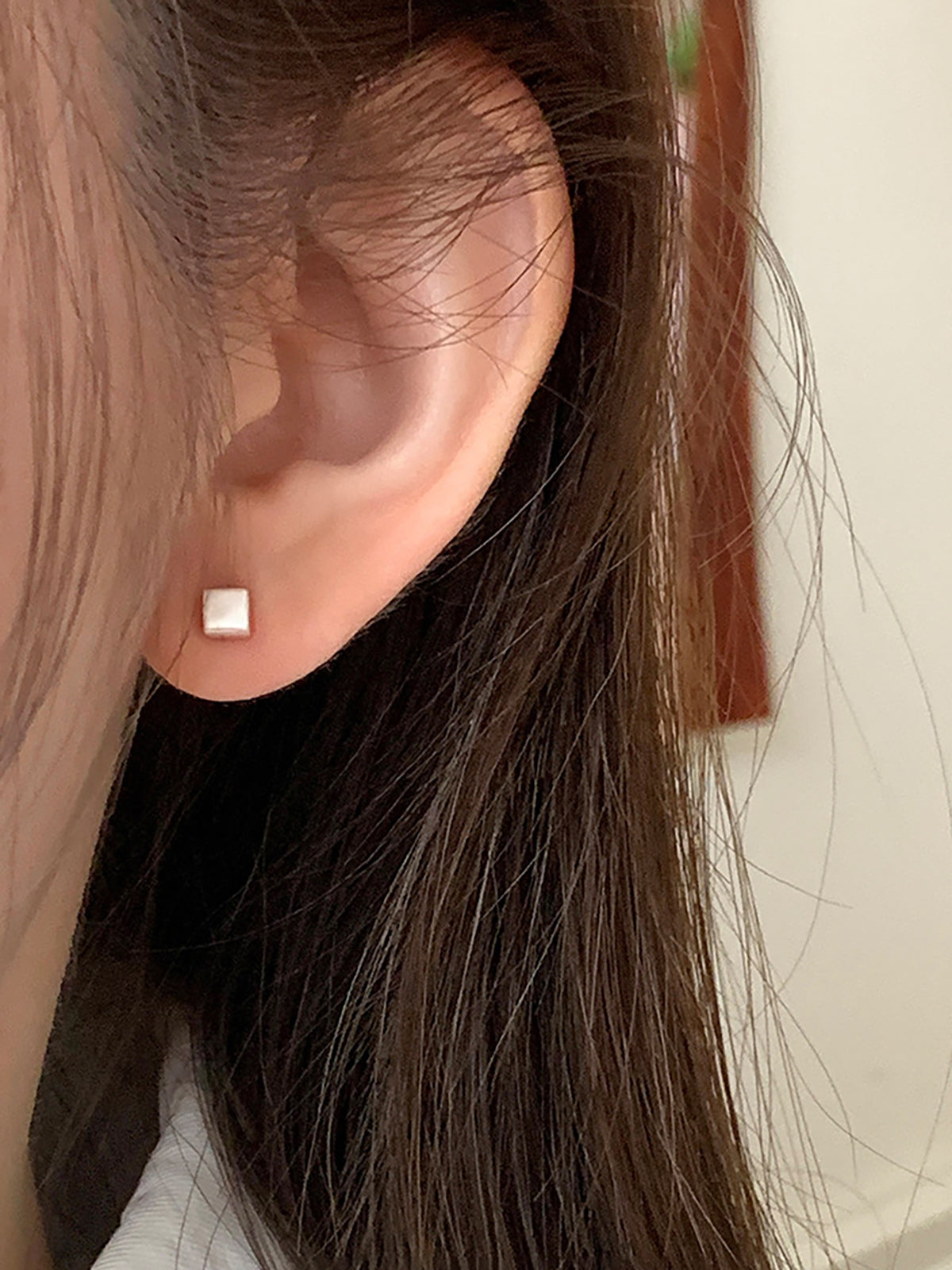 Minimal Cube Stud Pierced Earrings — BL1028