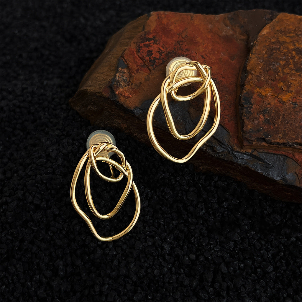 18K Gold Geometric Loop Pierced Earrings & Earrings — BL1029