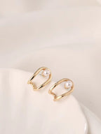 Pearl Gold Loop Pierced Earrings — BL1030