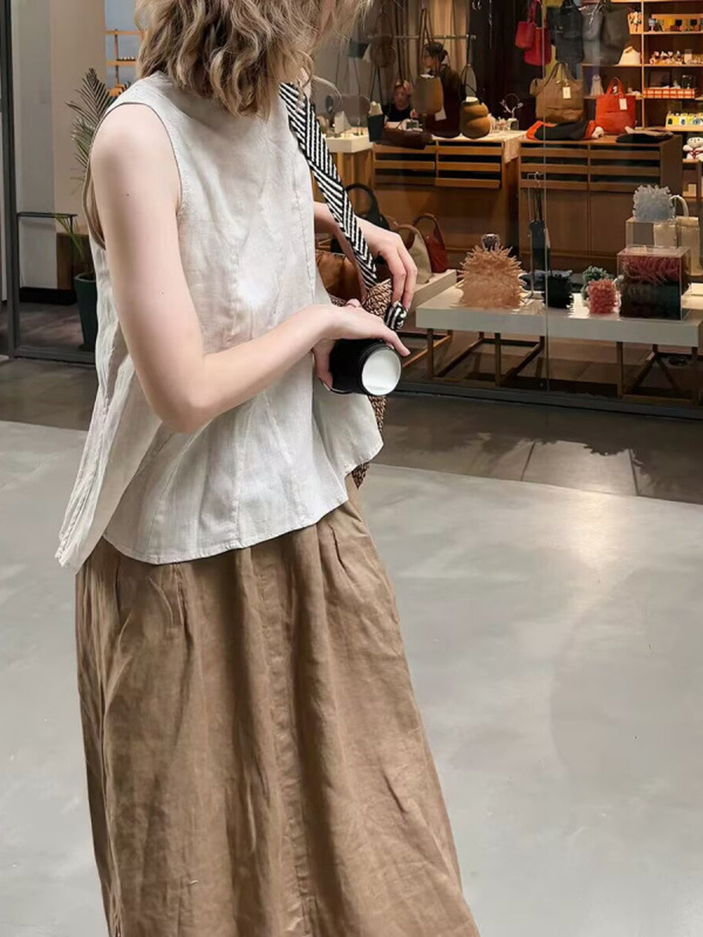 Cotton Linen Sleeveless Blouse — BL1040