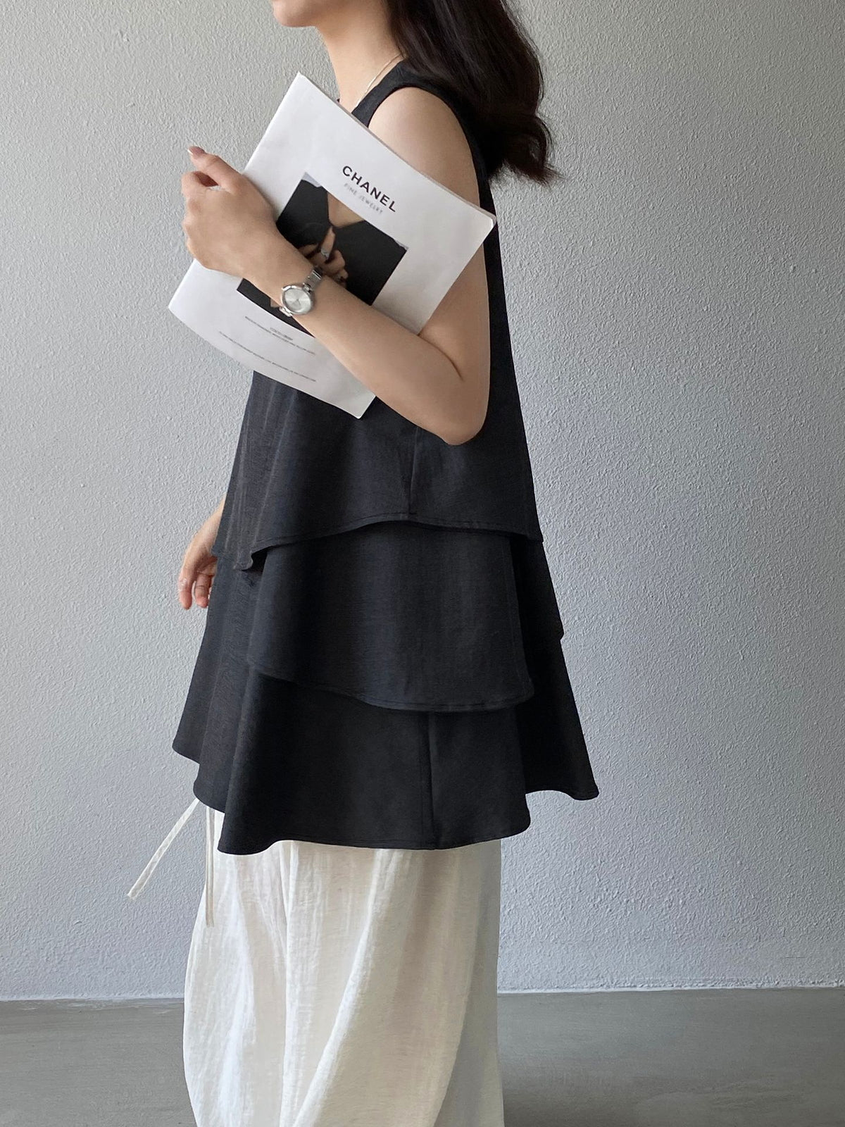 Tiered Sleeveless Tunic Blouse — BL1101