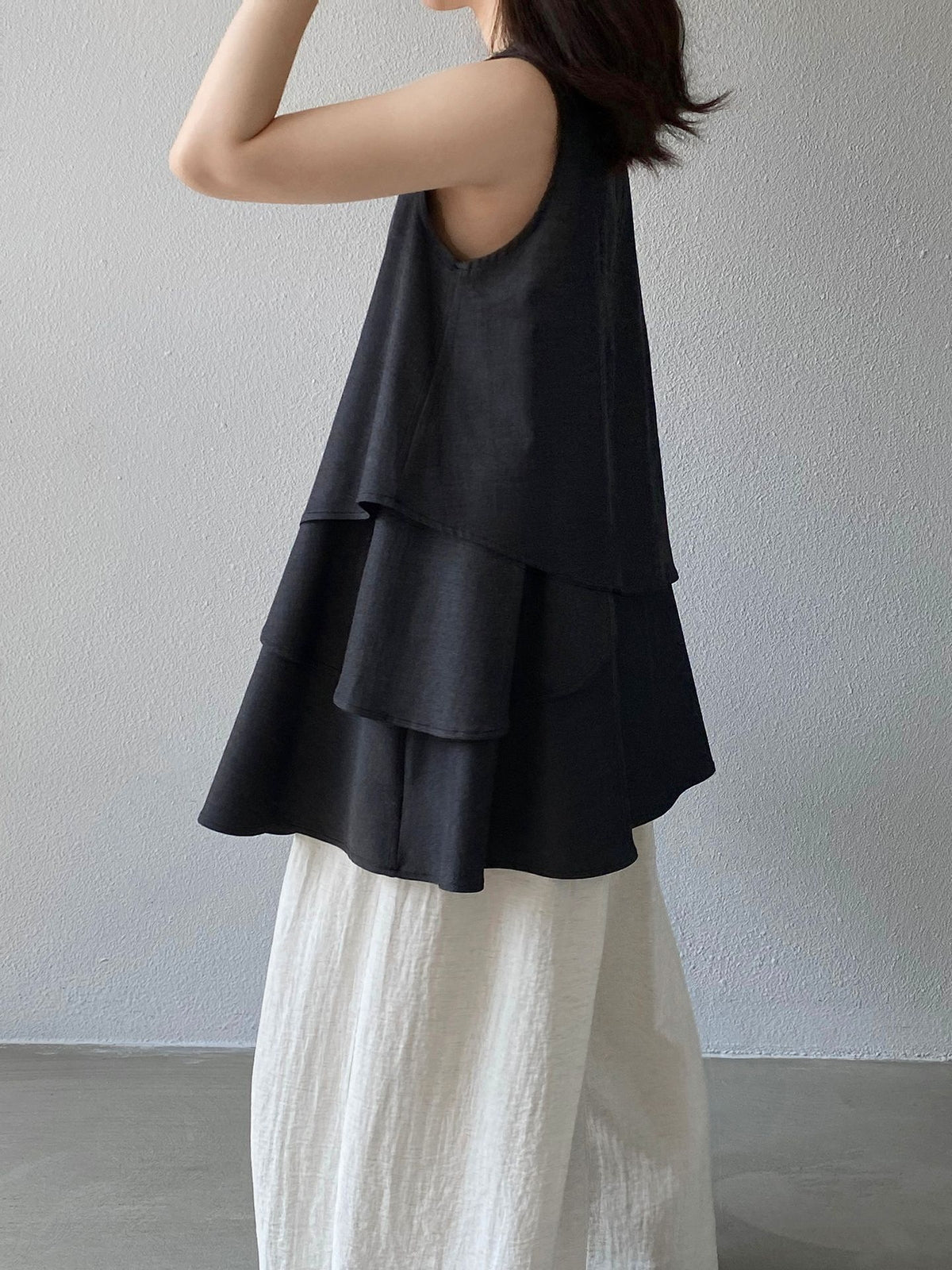 Tiered Sleeveless Tunic Blouse — BL1101