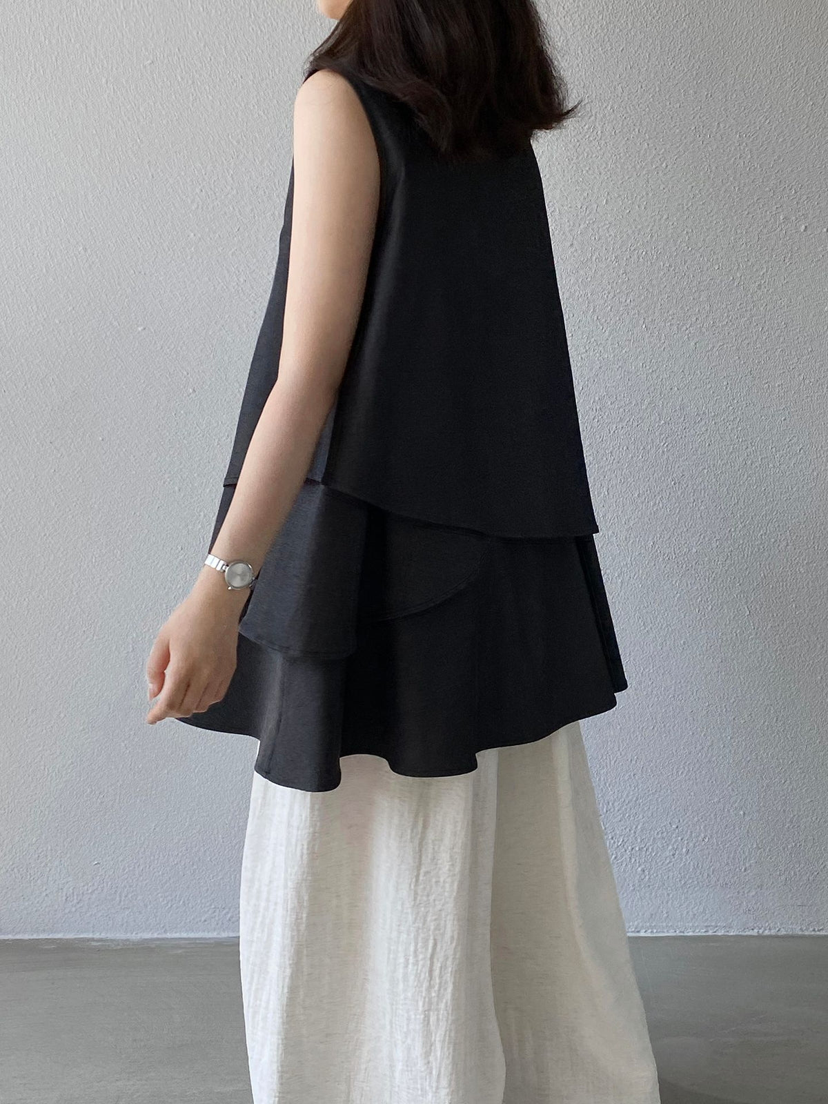Tiered Sleeveless Tunic Blouse — BL1101