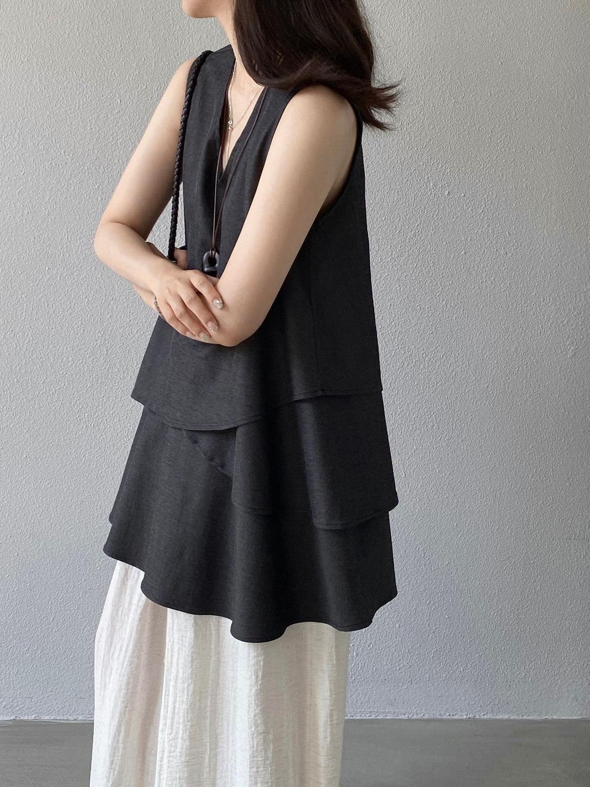 Tiered Sleeveless Tunic Blouse — BL1101