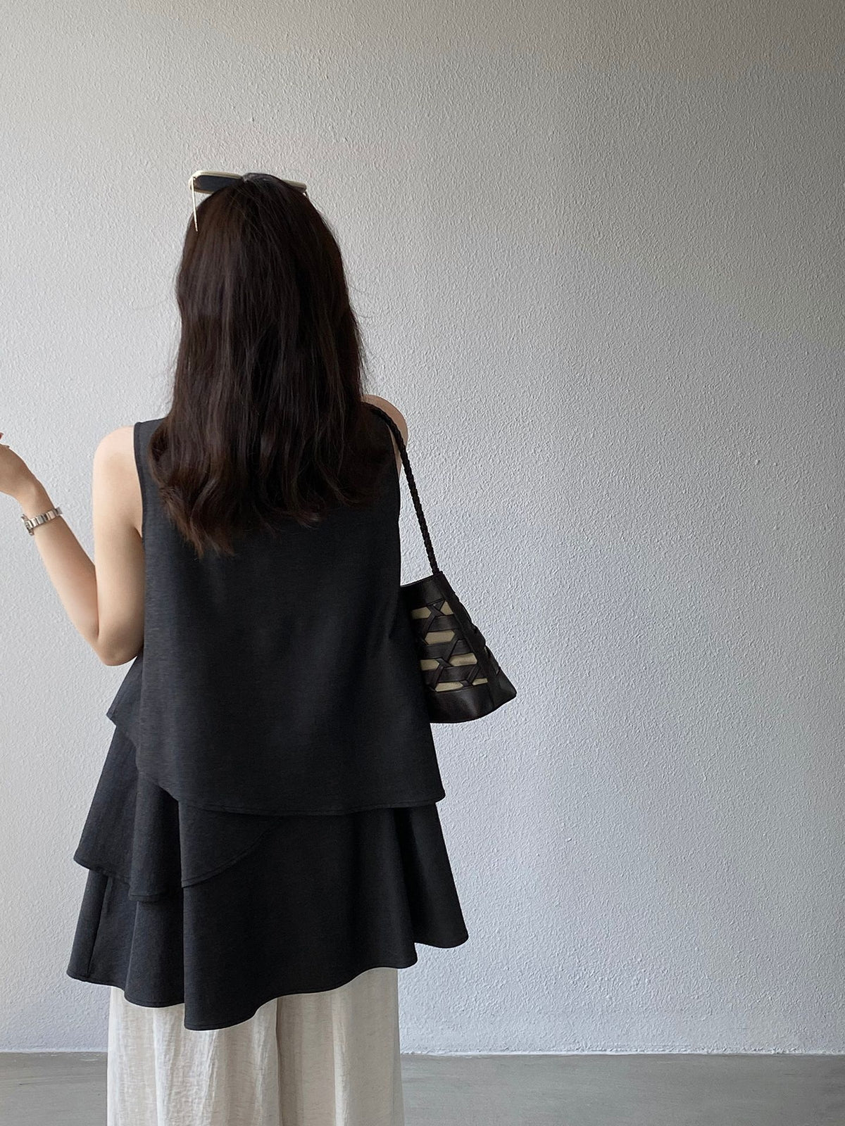 Tiered Sleeveless Tunic Blouse — BL1101