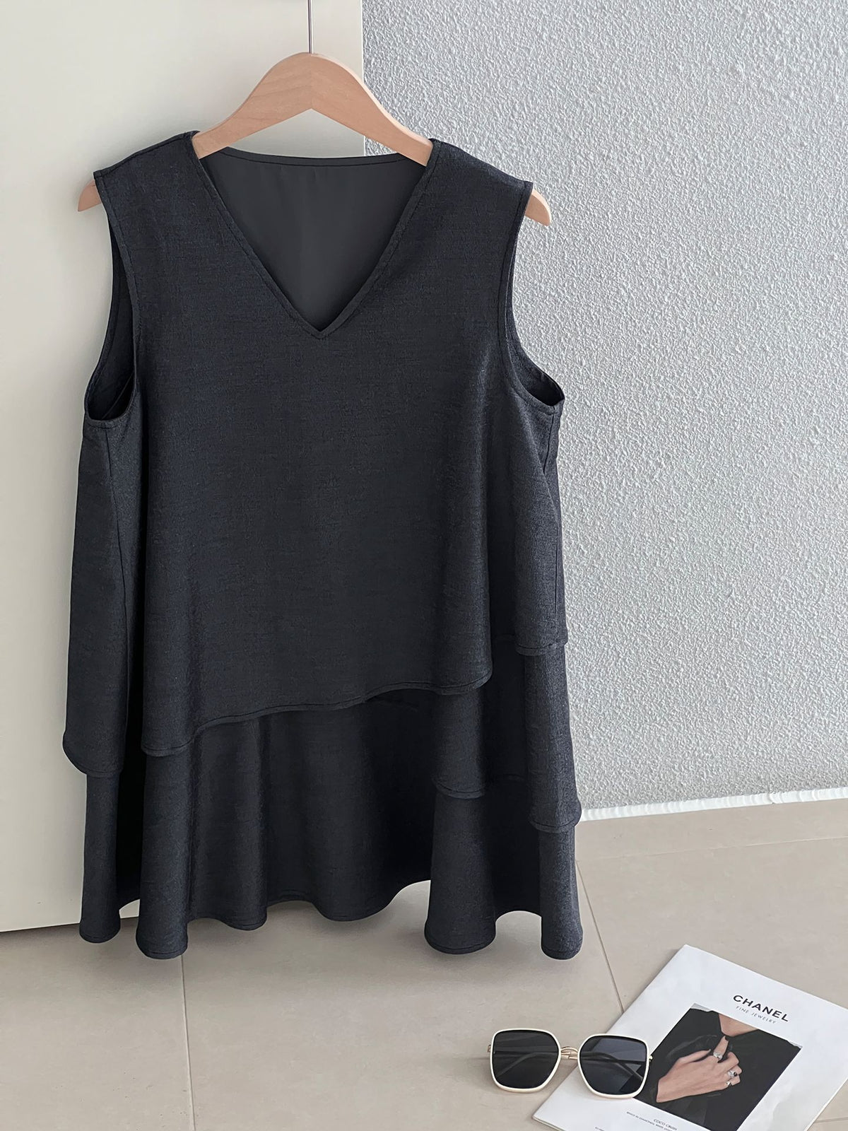 Tiered Sleeveless Tunic Blouse — BL1101