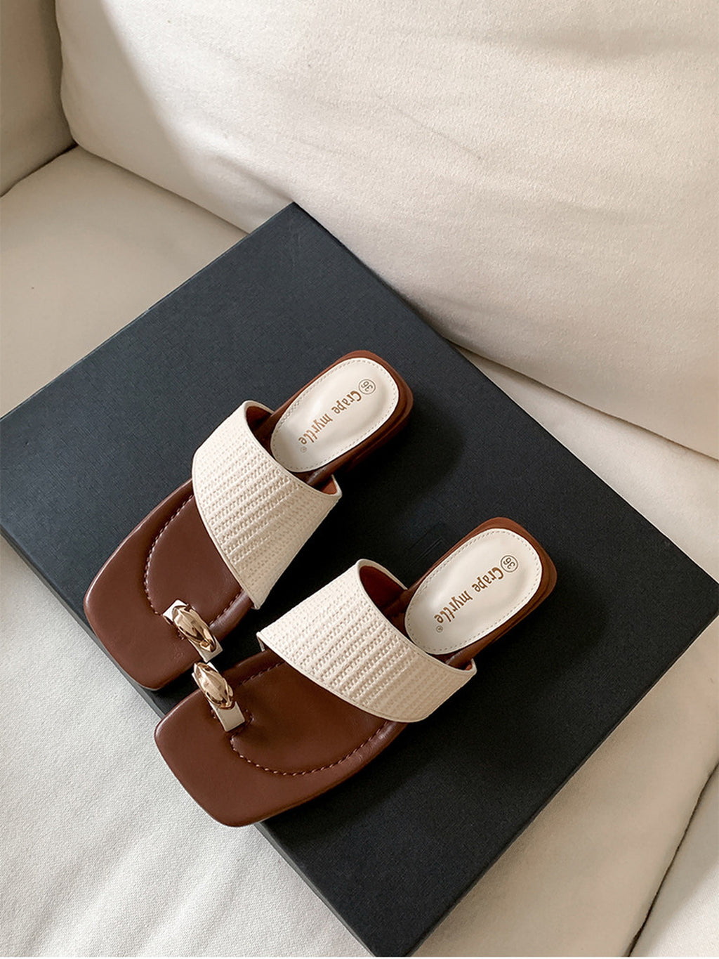 Square Toe Ring Thong Sandals — BL1111