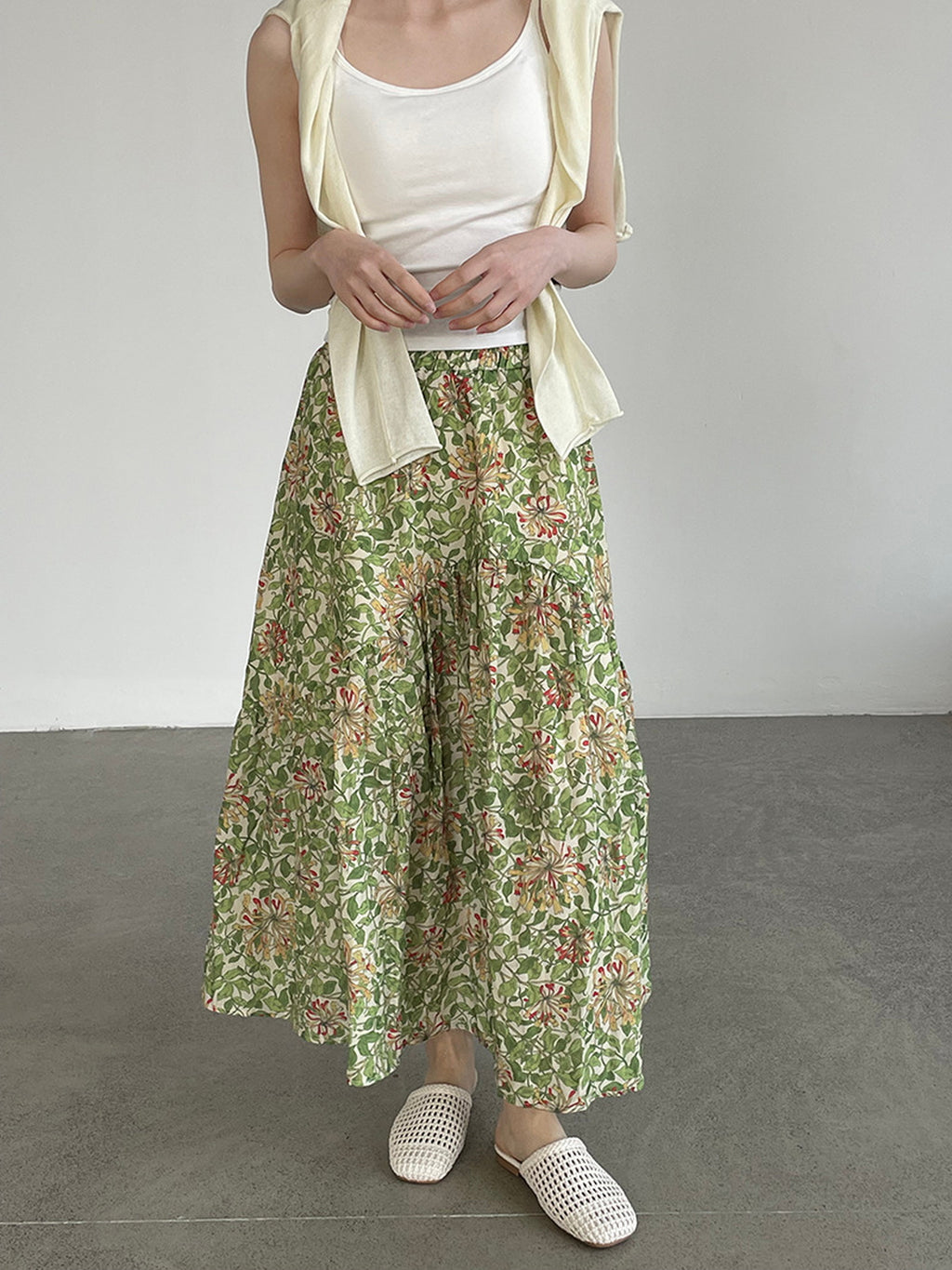 Botanical Print Lightweight Fluid Midi Skirt — BL1128