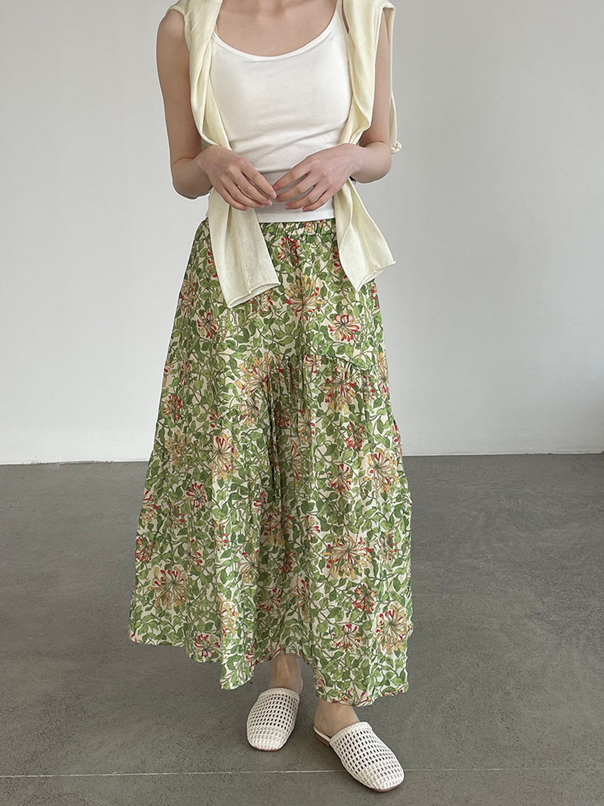 Botanical Print Lightweight Fluid Midi Skirt — BL1128