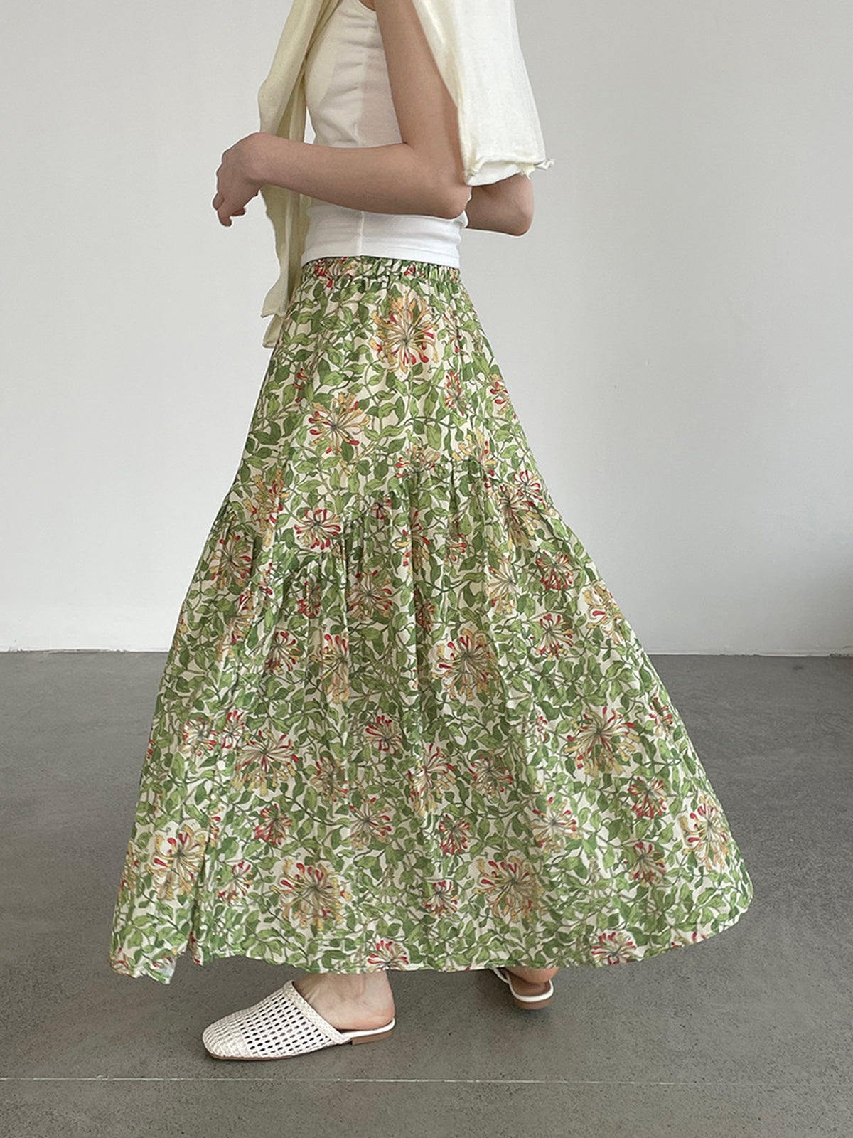 Botanical Print Lightweight Fluid Midi Skirt — BL1128