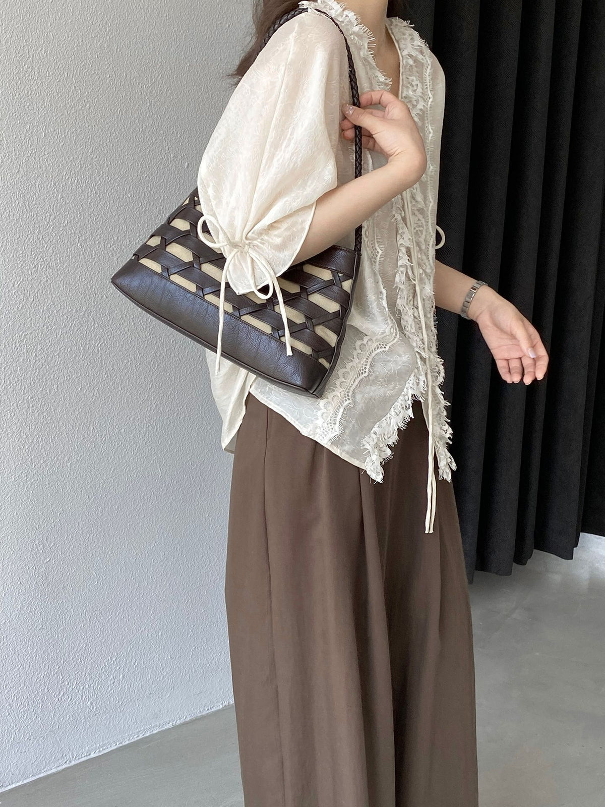 Antique Lace Sheer Volume Blouse — BL1130