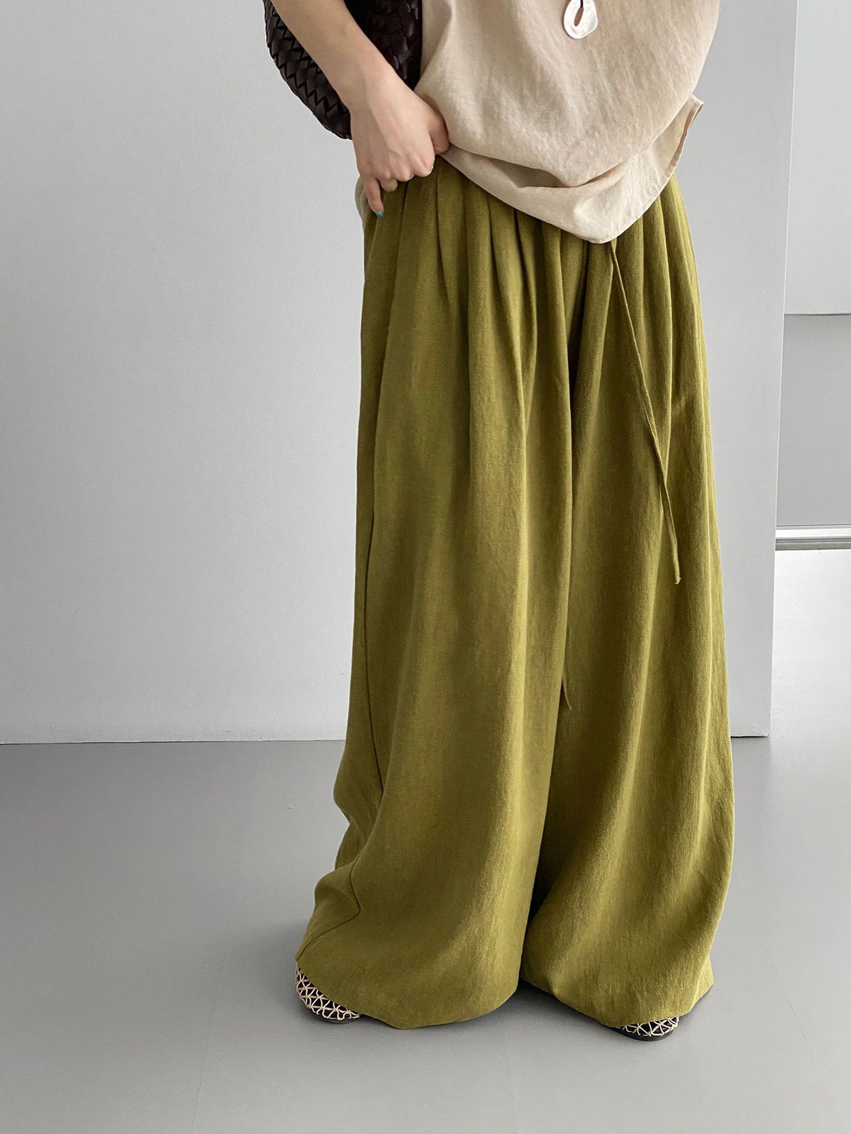 Ramie Fluid Wide Pants — BL1134