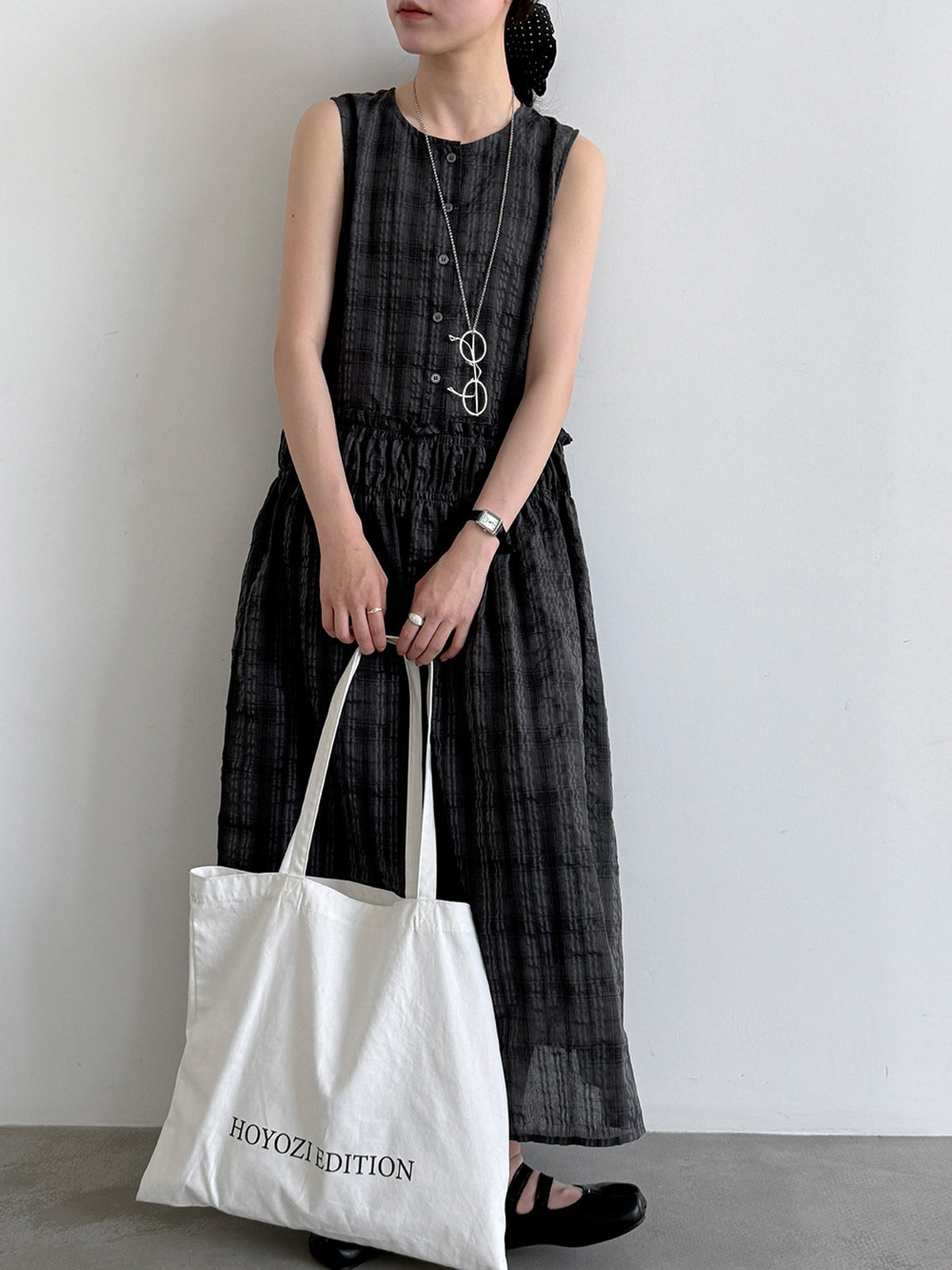 Muted Check Pattern Gathered Fluid Dress — BL1137