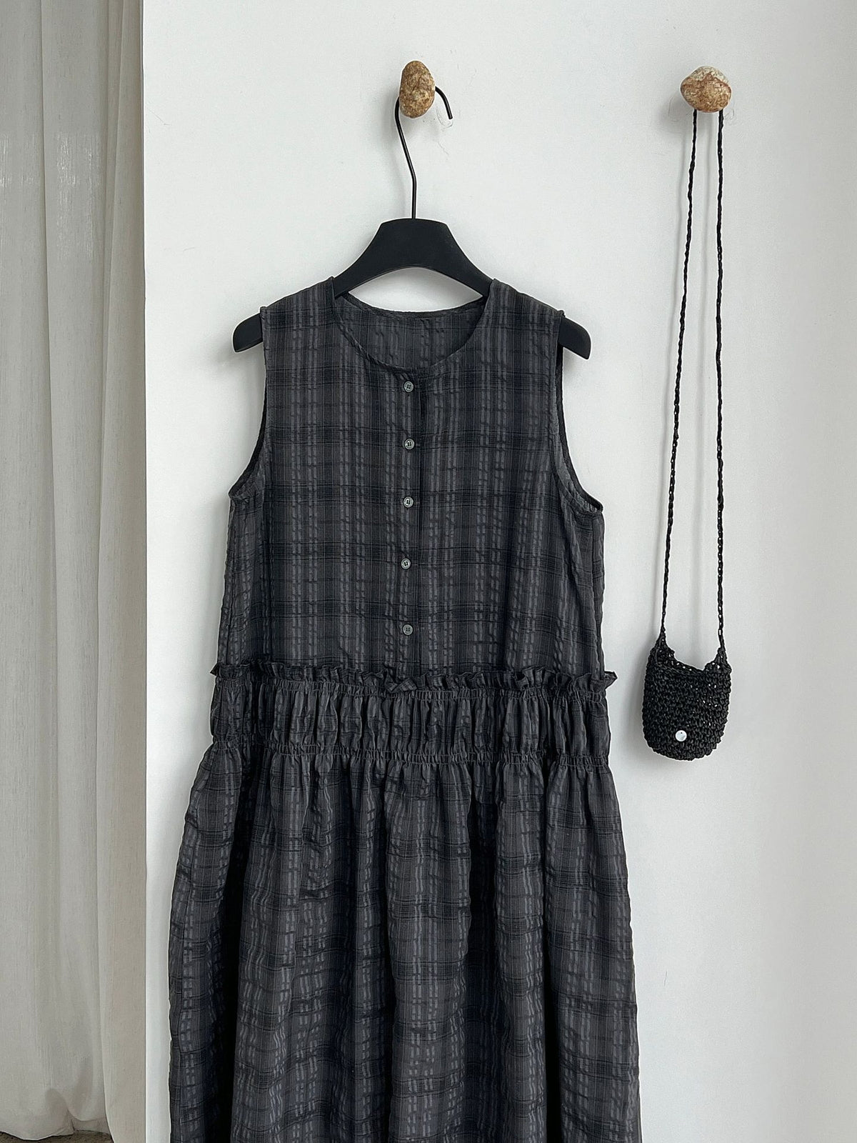 Muted Check Pattern Gathered Fluid Dress — BL1137