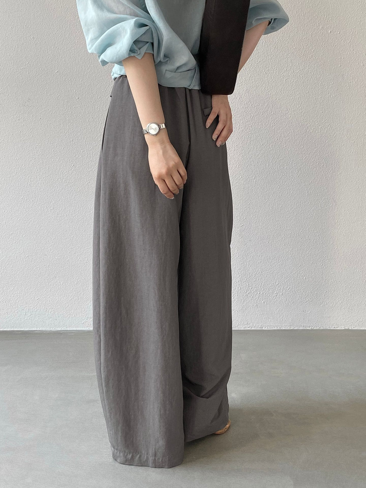 Front Seam Waist Tie Fluid Wide Pants — BL1139