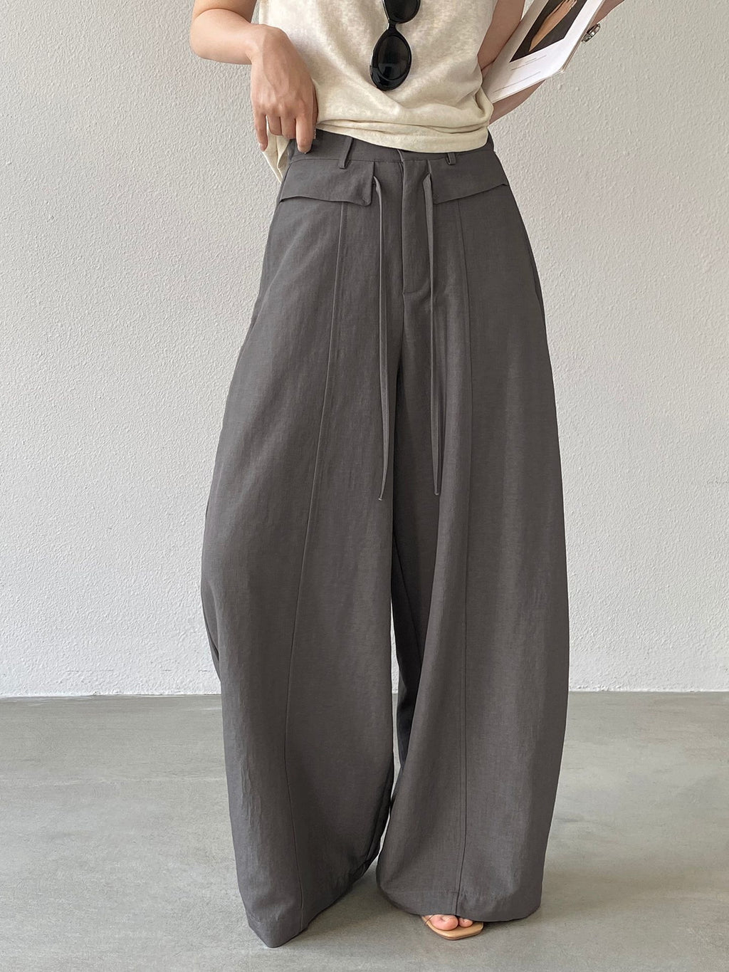 Front Seam Waist Tie Fluid Wide Pants — BL1139