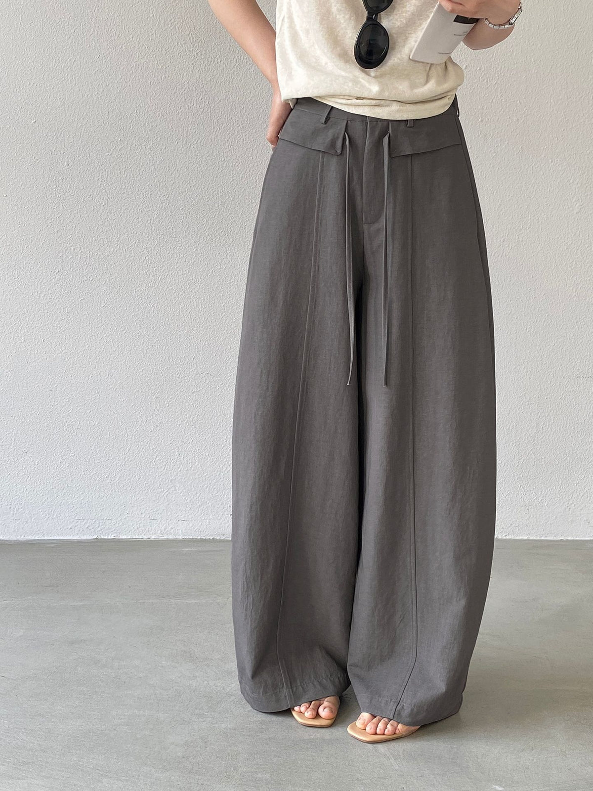 Front Seam Waist Tie Fluid Wide Pants — BL1139
