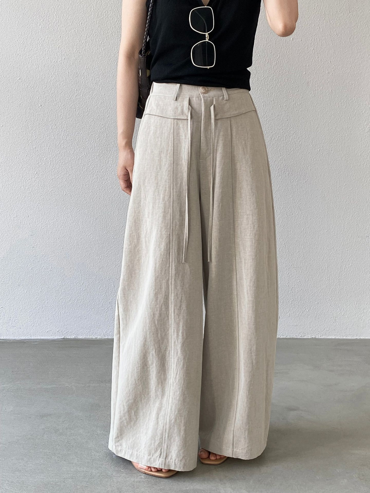 Front Seam Waist Tie Fluid Wide Pants — BL1139