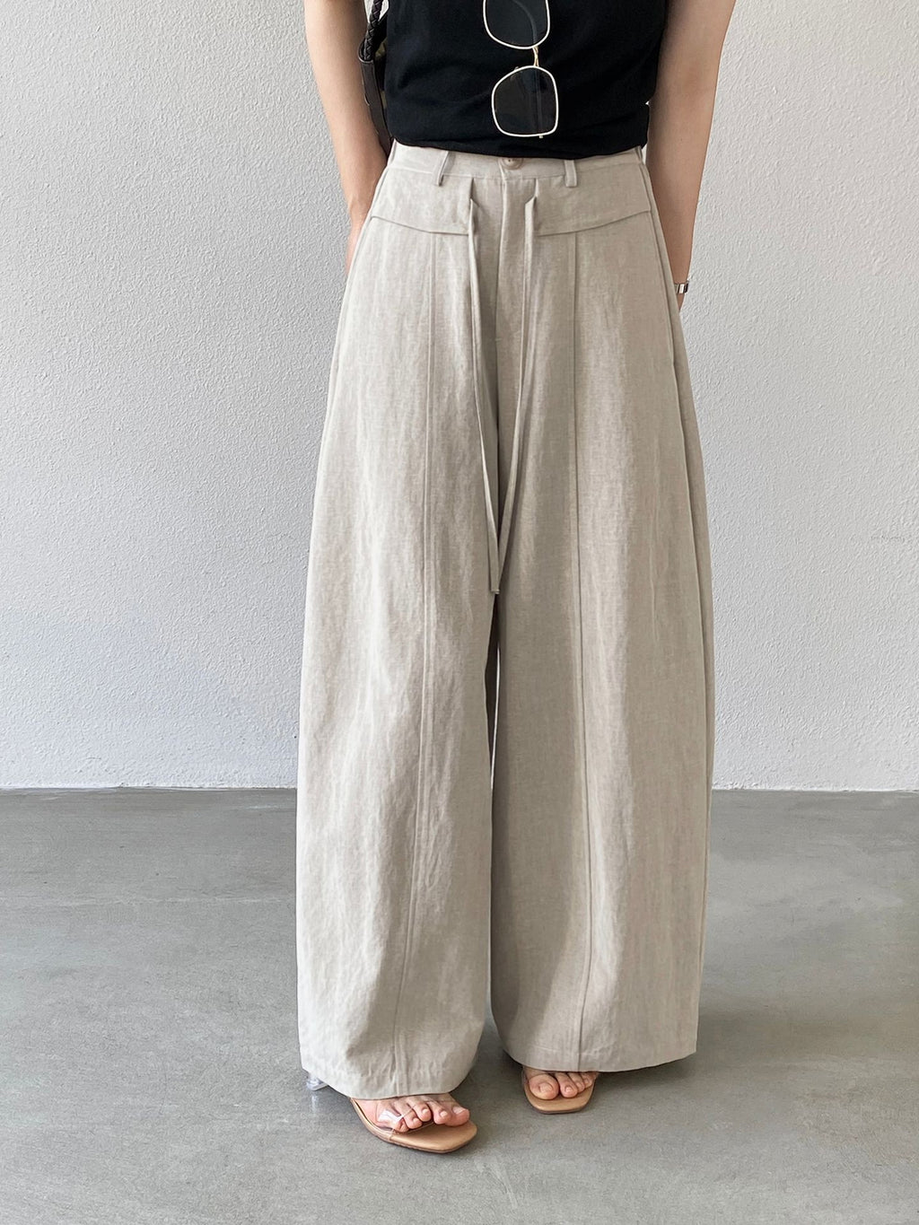 Front Seam Waist Tie Fluid Wide Pants — BL1139