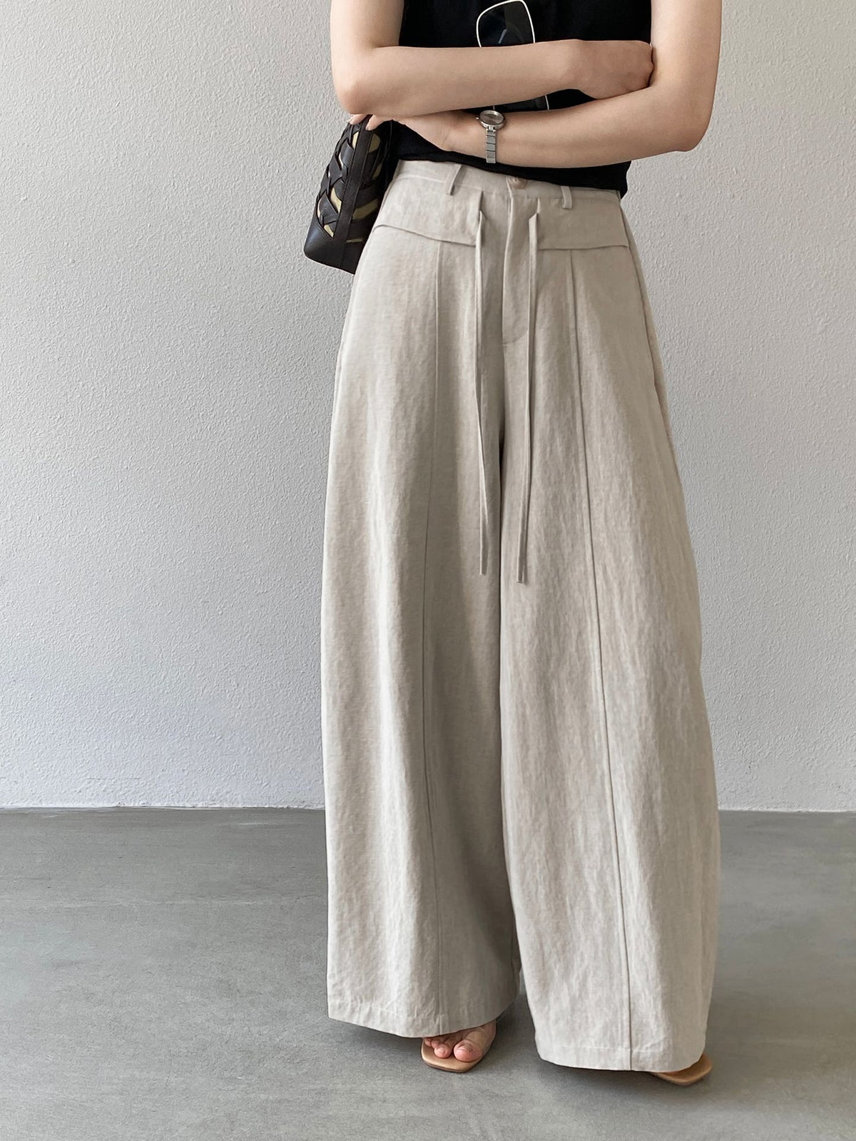Front Seam Waist Tie Fluid Wide Pants — BL1139