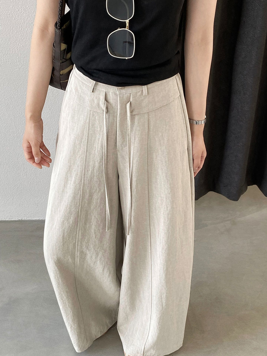 Front Seam Waist Tie Fluid Wide Pants — BL1139