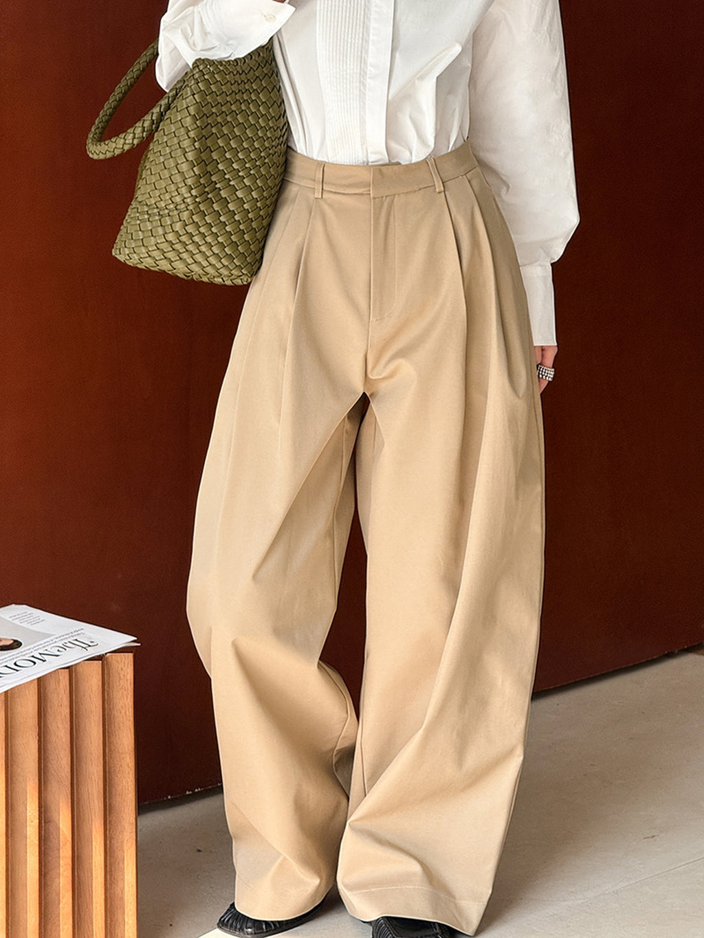 Deep Tucked Architecture Fluid Slacks — BL1141