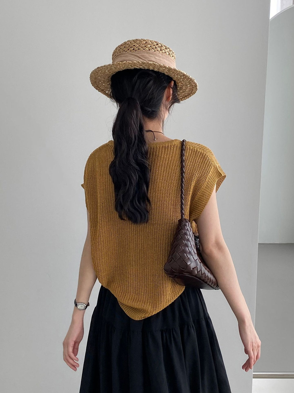 Open Mesh Buttoned Fluid Knit Vest — BL1146